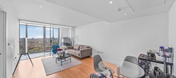 1 bedroom Apartment in London, United Kingdom No. 8413 7