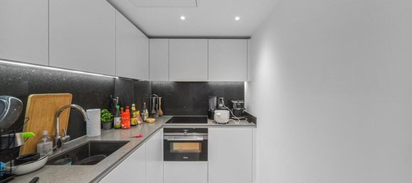 1 bedroom Apartment in London, United Kingdom No. 8413 9