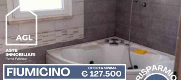 3 rooms House in Fiumicino, Italy No. 118740 3