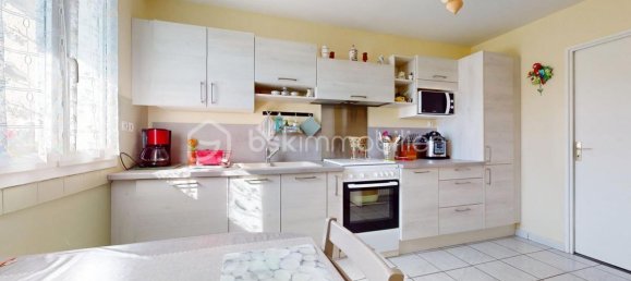 3 chambres Maison de ville à Pont-l'Abbé-d'Arnoult, France No. 96079 3