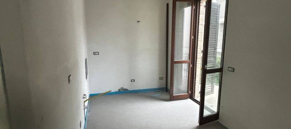 Apartamento de 2 dormitorios en Fermo, Italy No. 272845 6