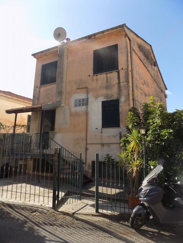 5-Zimmer Haus in Pontedassio, Italy, Nr. 235917