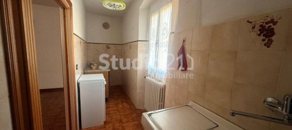 Casa de 8 habitaciónes en Castelfranco Piandiscò, Italy No. 157237 16