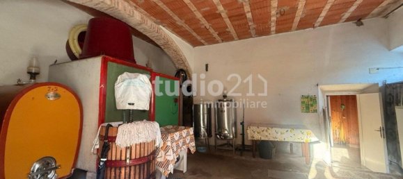 Casa de 8 habitaciónes en Castelfranco Piandiscò, Italy No. 157237 12