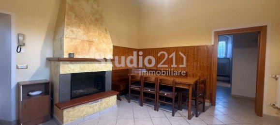 Casa de 8 habitaciónes en Castelfranco Piandiscò, Italy No. 157237 7