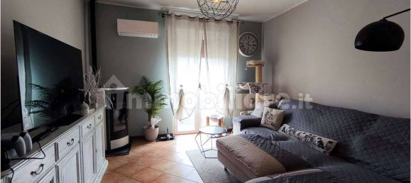 Квартира с 3 спальнями в Лураго Мариноне, Италия № 379445 3