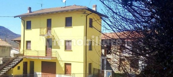 Дом с 2 спальнями в Бралло ди Прегола, Италия № 251273 3