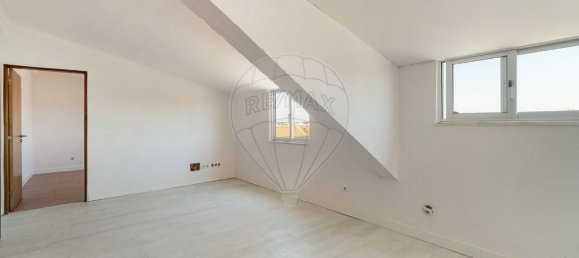 5 bedrooms House in Seixal, Portugal No. 174708 23