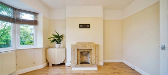 2 bedrooms Apartment in Enfield, United Kingdom No. 11521 2