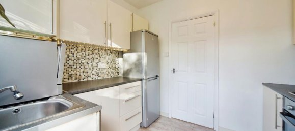 2 bedrooms Apartment in Enfield, United Kingdom No. 11521 8