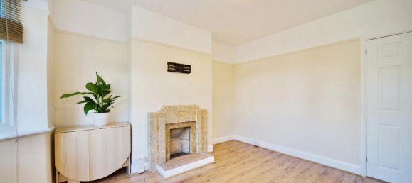 2 bedrooms Apartment in Enfield, United Kingdom No. 11521 4