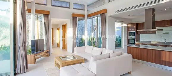 3 Schlafzimmer Haus in Phuket, Thailand, Nr. 60447 4