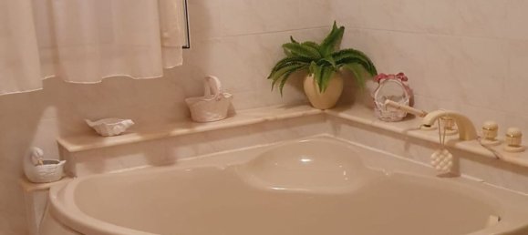 7 rooms Apartment in Mineo, Italy No. 33490 5