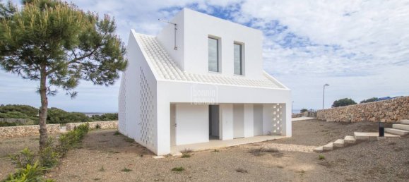 4 bedrooms Villa in Es Mercadal, Spain No. 178 8