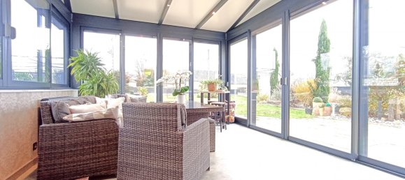 4 bedrooms House in Chinon, France No. 43026 8