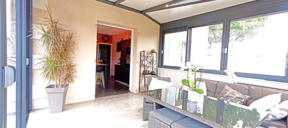 4 bedrooms House in Chinon, France No. 43026 9