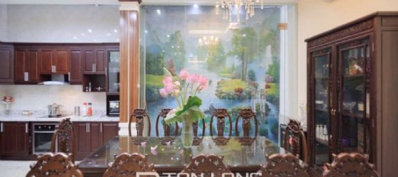 Villa de 5 dormitorios en Long Bien, Vietnam No. 1197 13