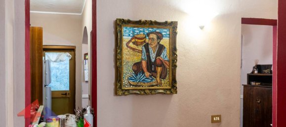 Casa T2 em Vernate, Italy N.º 20911 28