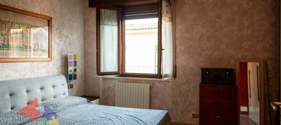 Casa T2 em Vernate, Italy N.º 20911 74