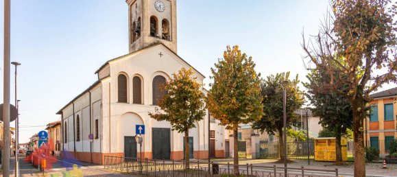 Casa T2 em Vernate, Italy N.º 20911 2