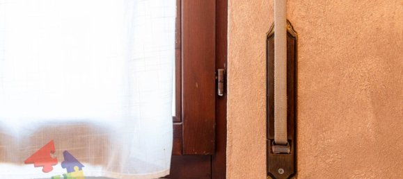 Casa T2 em Vernate, Italy N.º 20911 90