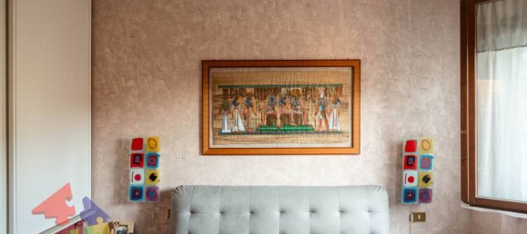 Casa T2 em Vernate, Italy N.º 20911 77