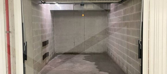 15m² Garage in Milan, Italy No. 241834 10