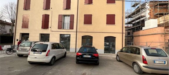 Imóvel comercial em Novi di Modena, Italy 45 m² N.º 135595 9