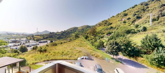 Дуплекс с 4 спальнями в Страна Басков, Испания № 154486 3