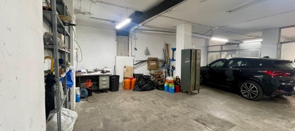 Коммерческая недвижимость 341м² в Бадалона, Испания № 138105 4