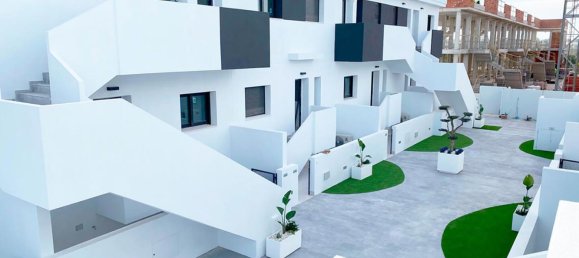 2 bedrooms Villa in Torrevieja, Spain No. 8719 30