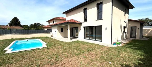 5 bedrooms House in Ain, France No. 339098 12