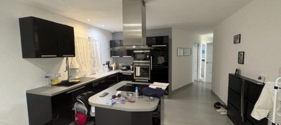 4 bedrooms House in Calvados, France No. 295298 3