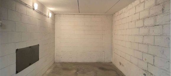 15m² Garage in Rho, Italy No. 272695 4