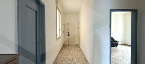 3 rooms Apartment in Casalecchio di Reno, Italy No. 28895 32