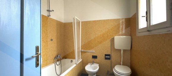 3 rooms Apartment in Casalecchio di Reno, Italy No. 28895 30