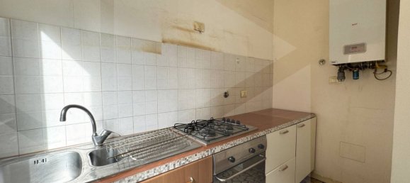 3 rooms Apartment in Casalecchio di Reno, Italy No. 28895 19