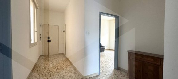 3 rooms Apartment in Casalecchio di Reno, Italy No. 28895 27