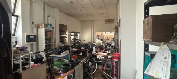 4 rooms Commercial property in Turin, Italy No. 302783 6