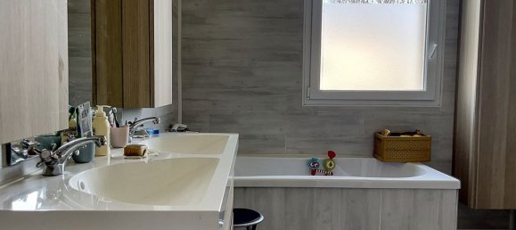 4 غرف نوم منزل في Change, France رقم 95541 6