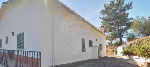 3 Schlafzimmer Haus in Longomel, Portugal, Nr. 70615 8