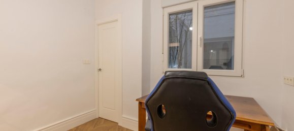 5 bedrooms Apartment in Granada, Spain No. 77319 30