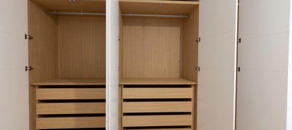 5 bedrooms Apartment in Granada, Spain No. 77319 35