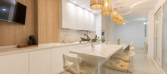 5 bedrooms Apartment in Granada, Spain No. 77319 51