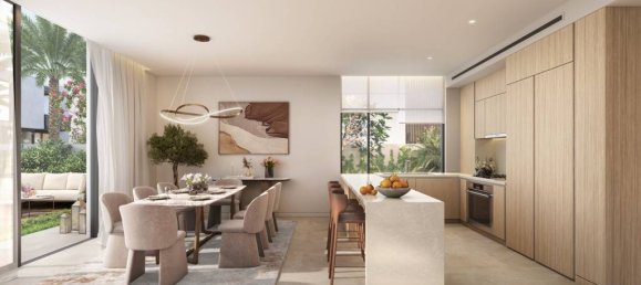 5 bedrooms Townhouse in Dubai, UAE No. 21720 2