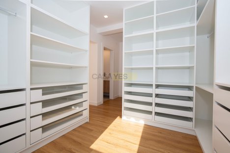 4 bedrooms House in Cascais, Portugal No. 98129