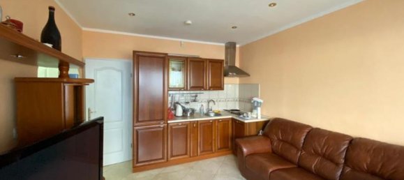 3 bedrooms Commercial property in Tivat, Montenegro No. 132 14