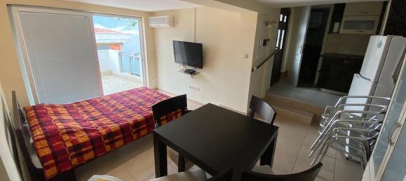 3 bedrooms Commercial property in Tivat, Montenegro No. 132 7