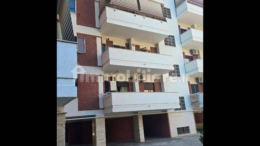 3 bedrooms Apartment in Foggia, Italy No. 395217