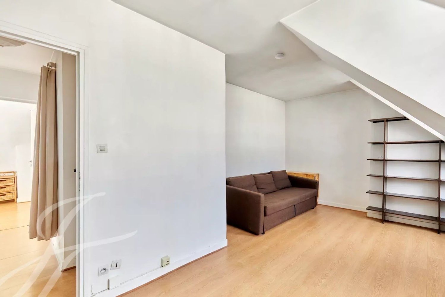 1 bedroom Apartment in Paris, France No. 129086